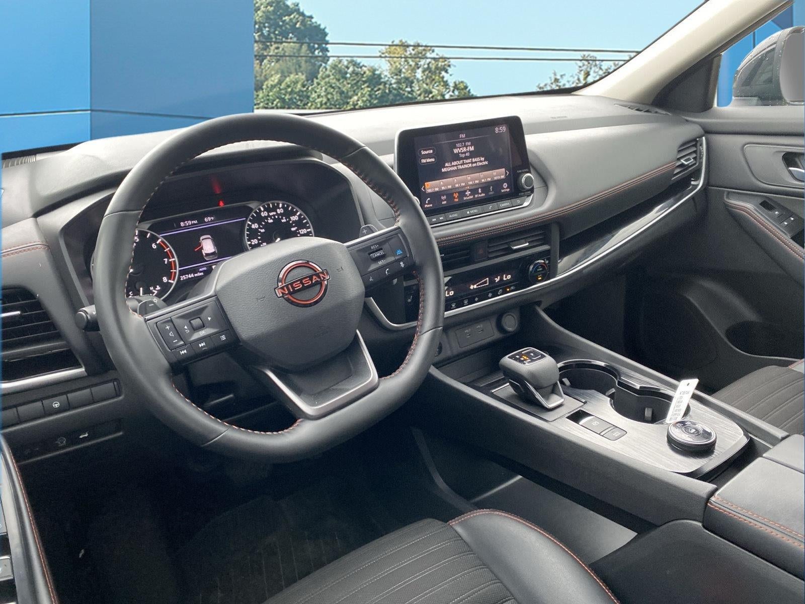 2025 Nissan Rogue Rock Creek