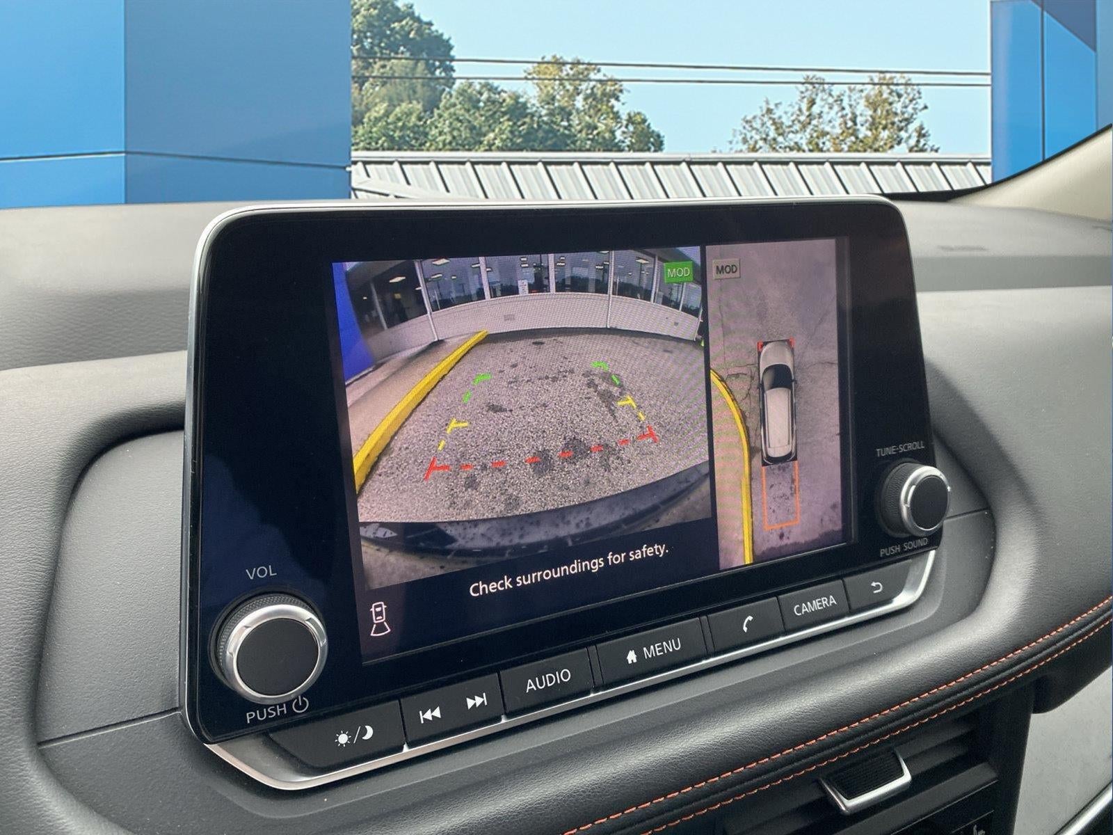 2025 Nissan Rogue Rock Creek
