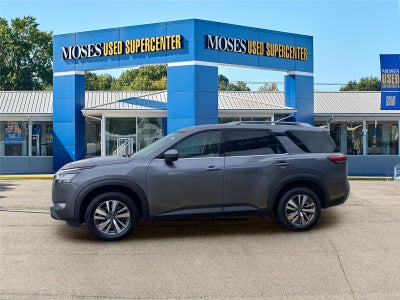 2023 Nissan Pathfinder SL