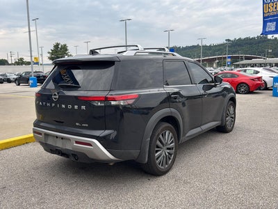 2025 Nissan Pathfinder SL