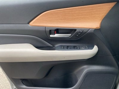 2024 Toyota Grand Highlander Platinum