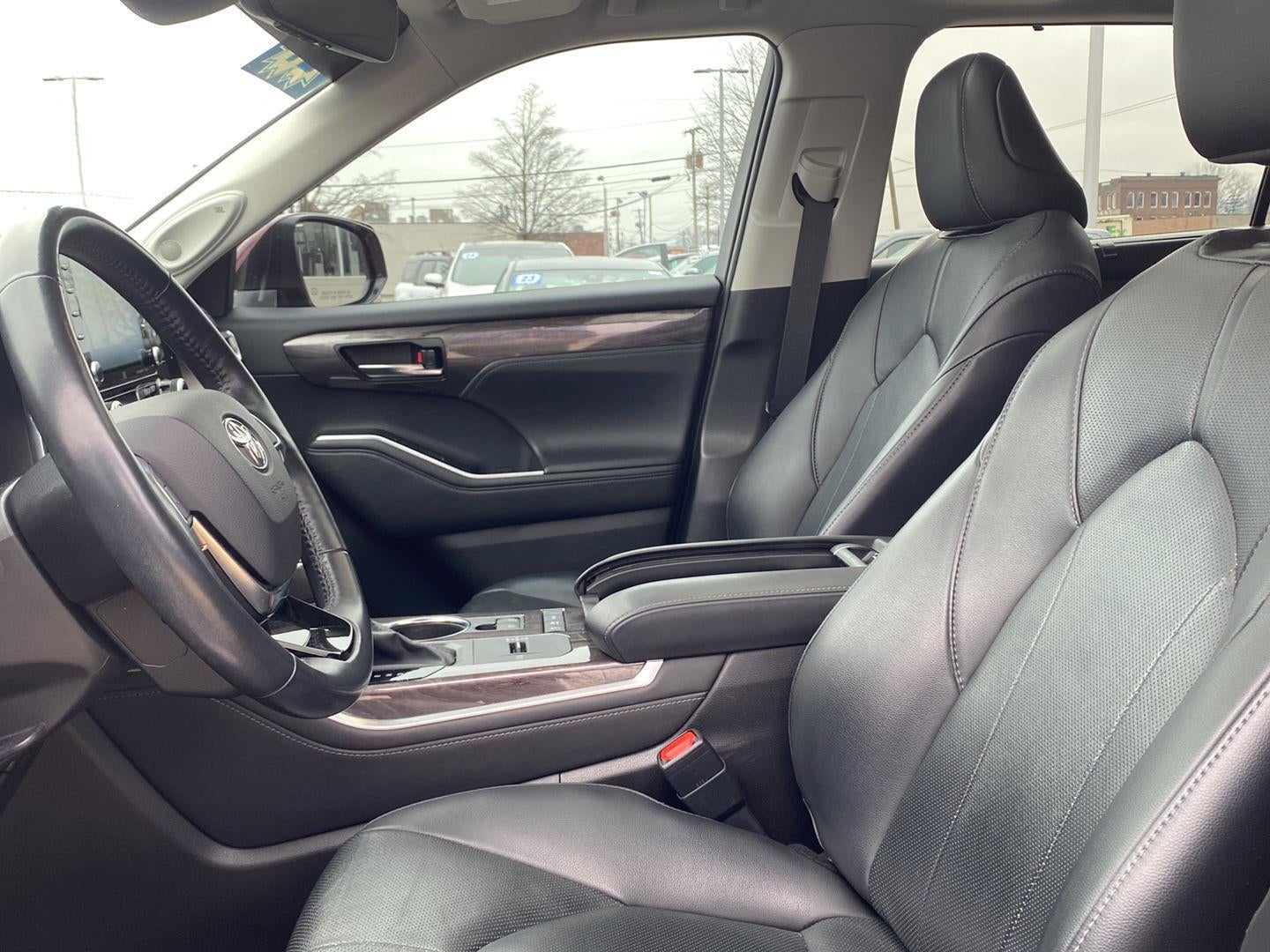 2021 Toyota Highlander Hybrid Limited