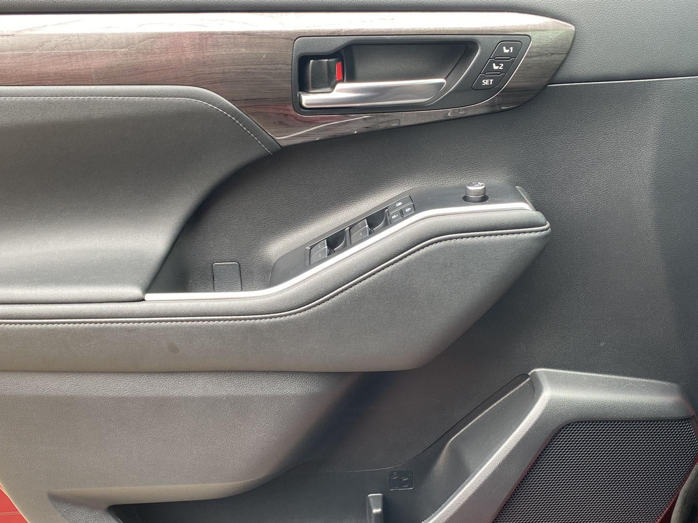 2021 Toyota Highlander Hybrid Limited