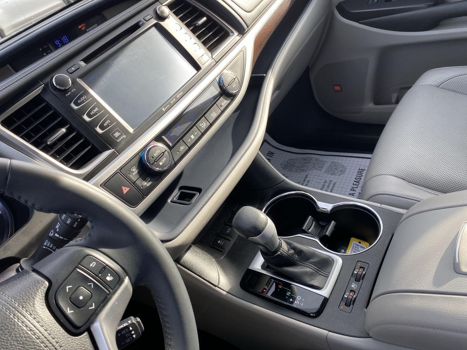 2016 Toyota Highlander Limited