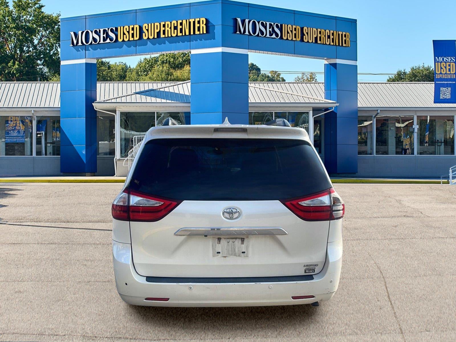 2017 Toyota Sienna Limited Premium 7-Passenger
