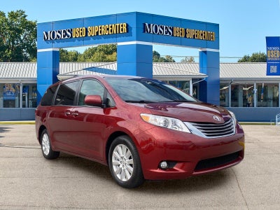 2017 Toyota Sienna XLE Premium 7-Passenger