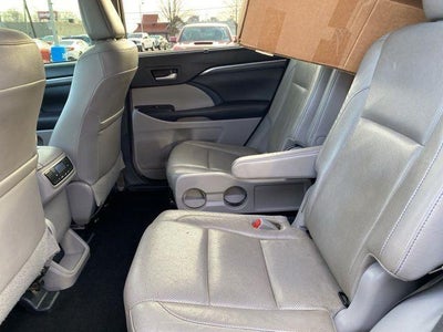 2017 Toyota Highlander Limited