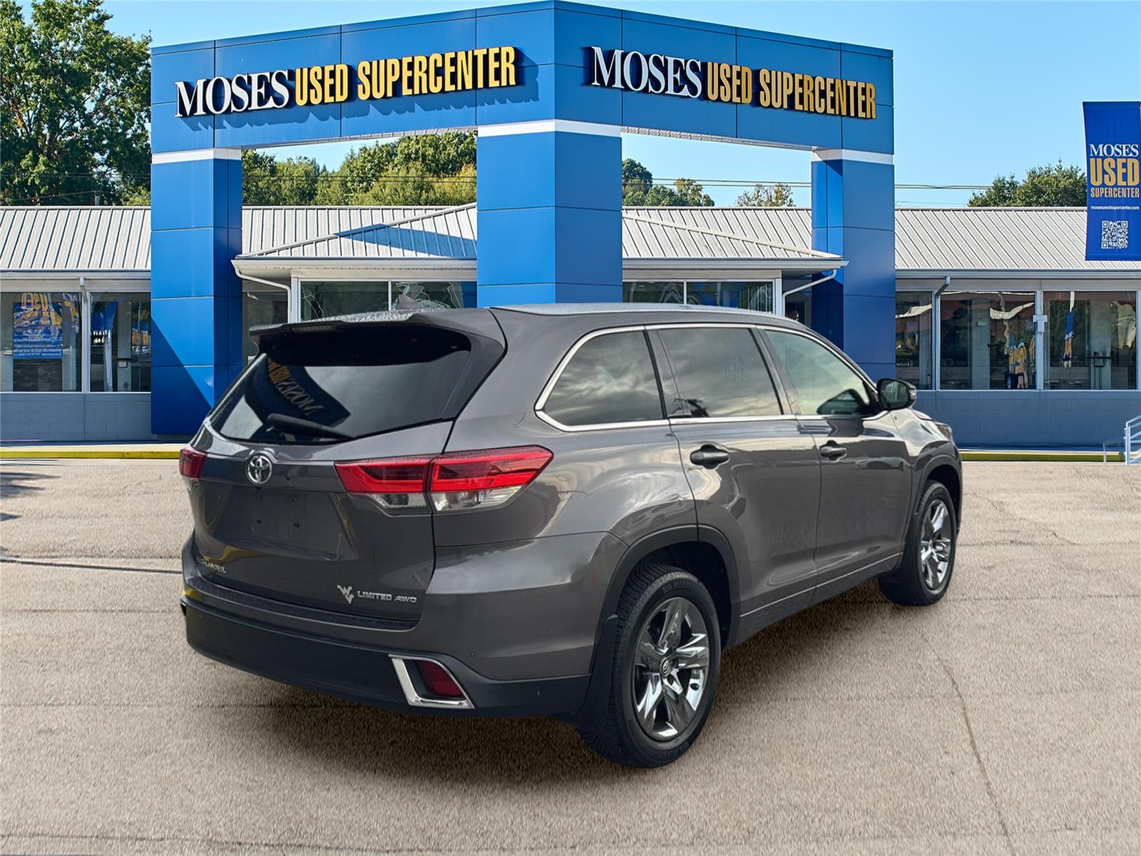 2018 Toyota HIGHLANDER Base