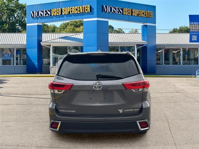 2018 Toyota HIGHLANDER Base