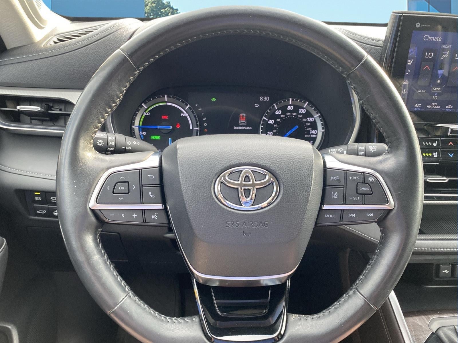 2021 Toyota Highlander Hybrid Platinum