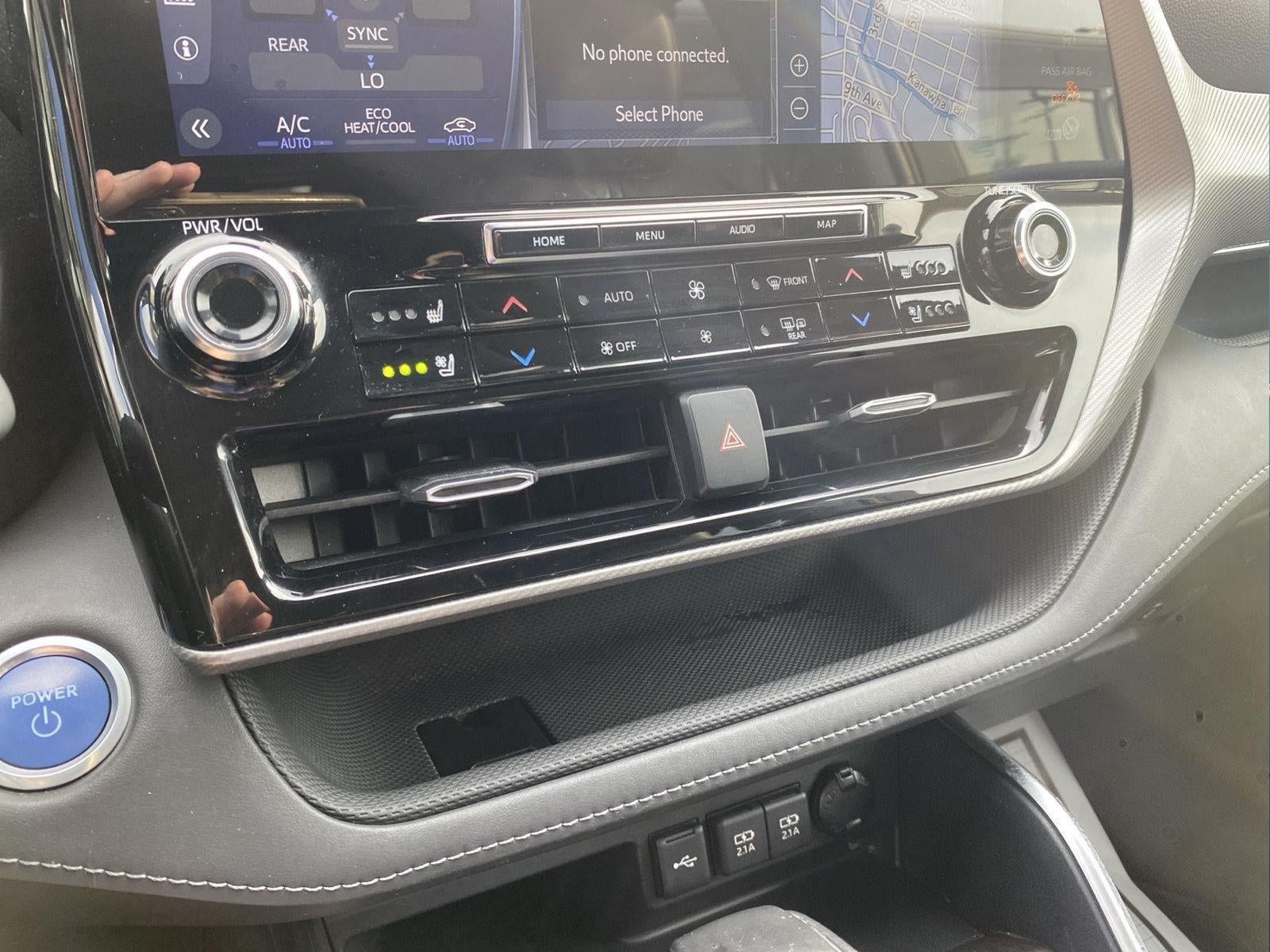 2021 Toyota Highlander Hybrid Platinum