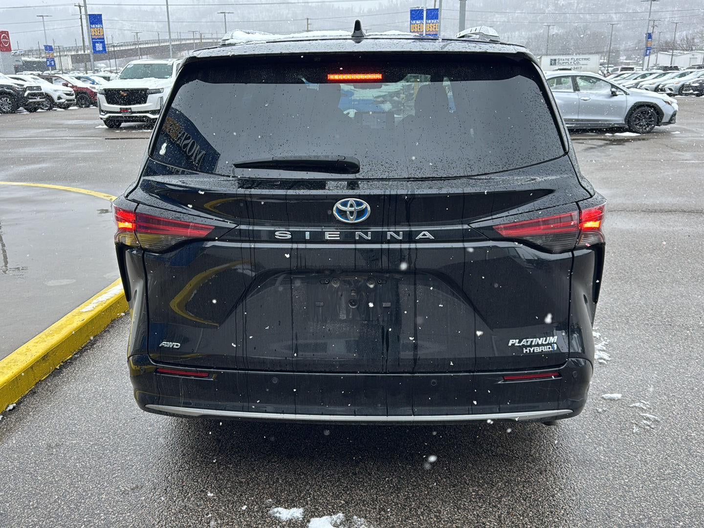 2023 Toyota Sienna Platinum 7-Passenger