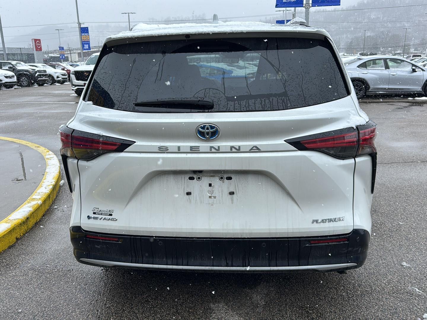 2025 Toyota Sienna Platinum 7-Passenger