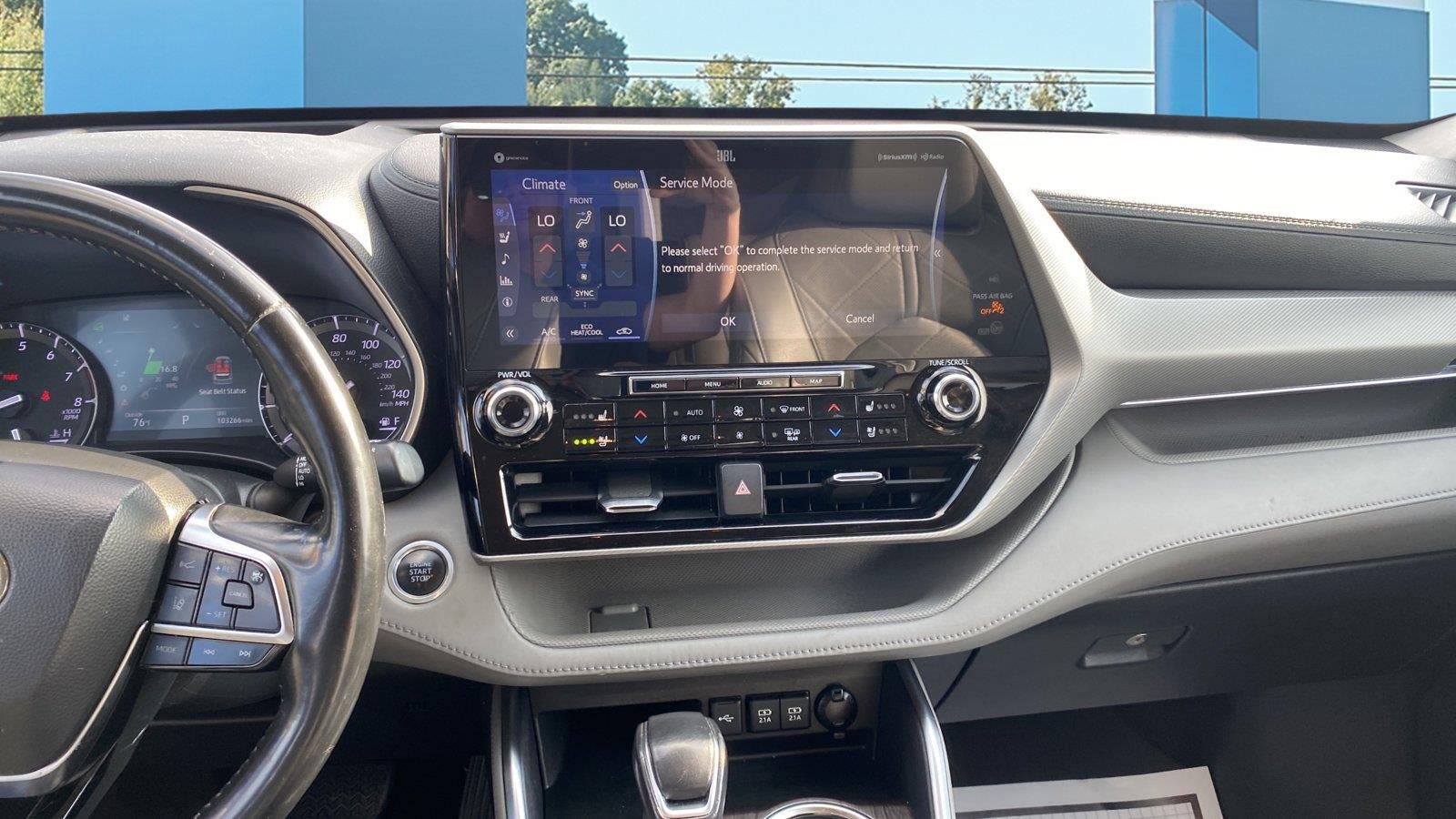 2021 Toyota Highlander Platinum