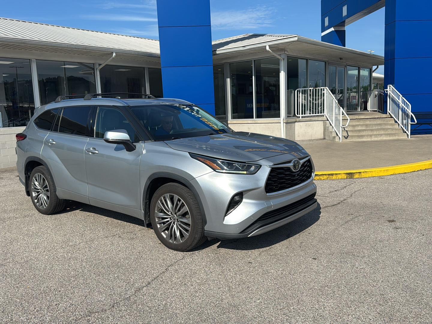 2021 Toyota Highlander Platinum