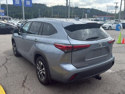 2021 Toyota HIGHLANDER SUV