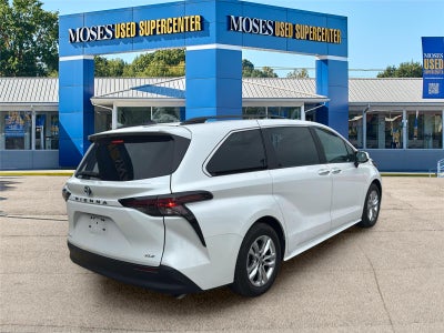 2025 Toyota SIENNA MINIVAN