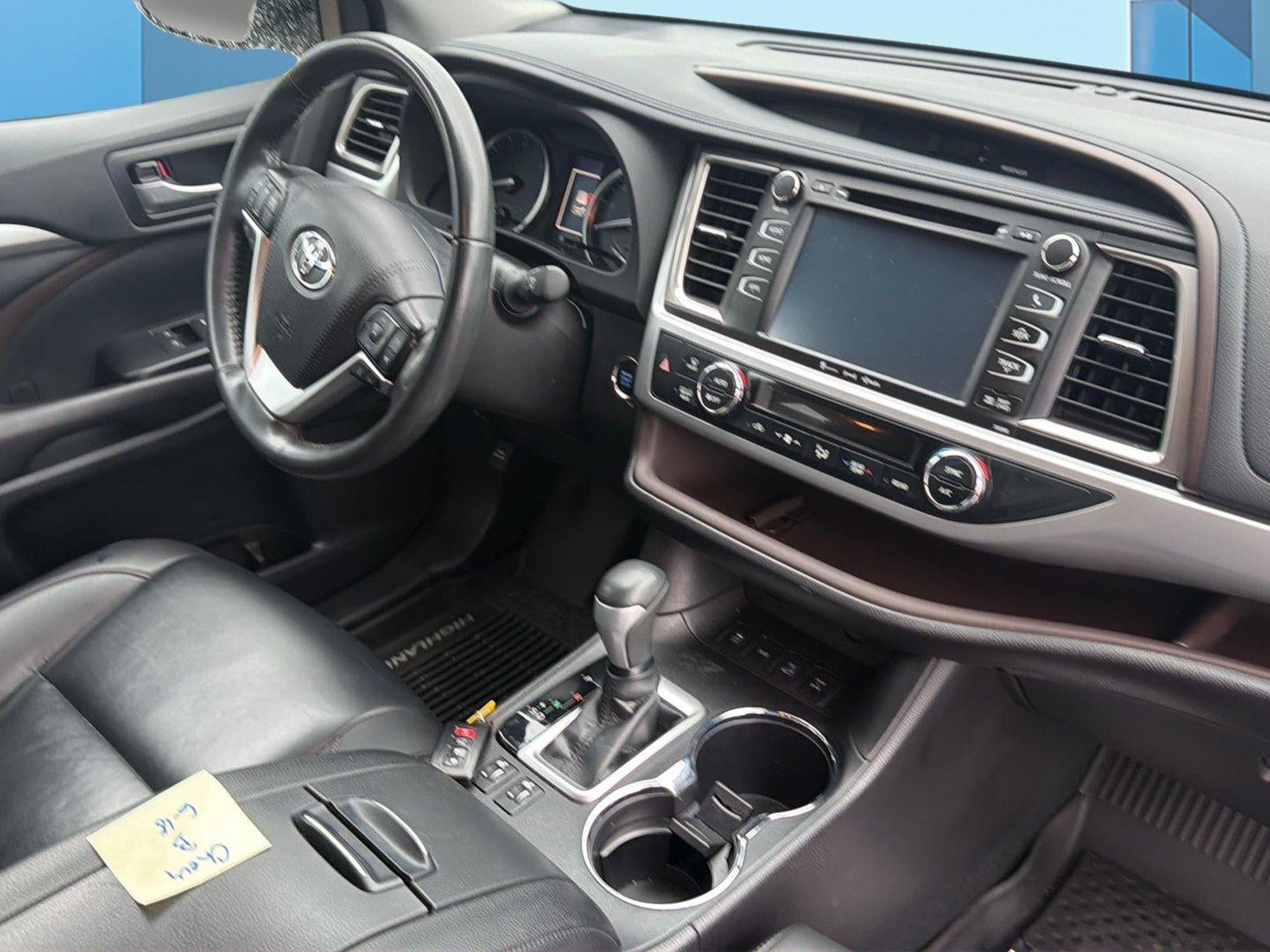2019 Toyota Highlander Base
