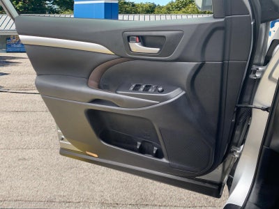 2019 Toyota Highlander Base