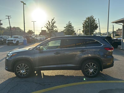 2018 Toyota Highlander SE