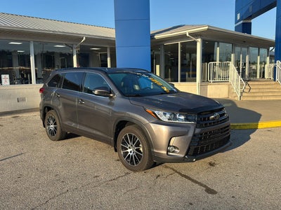 2018 Toyota Highlander SE