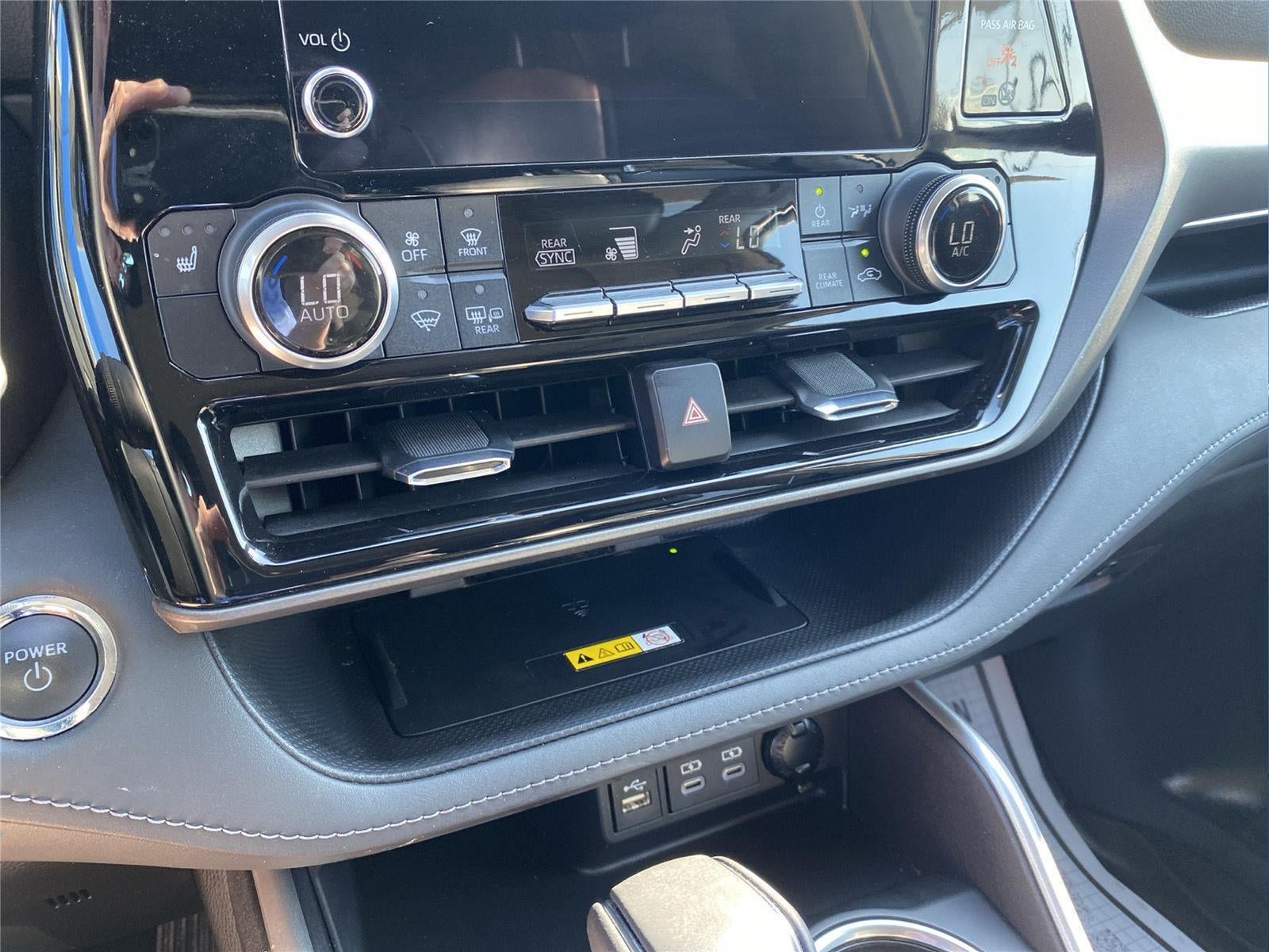 2023 Toyota Highlander Hybrid XLE