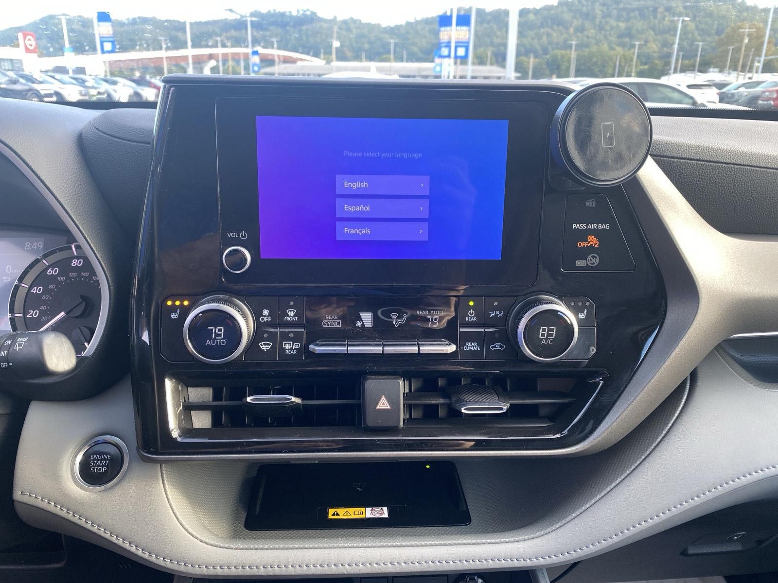 2025 Toyota Highlander XLE