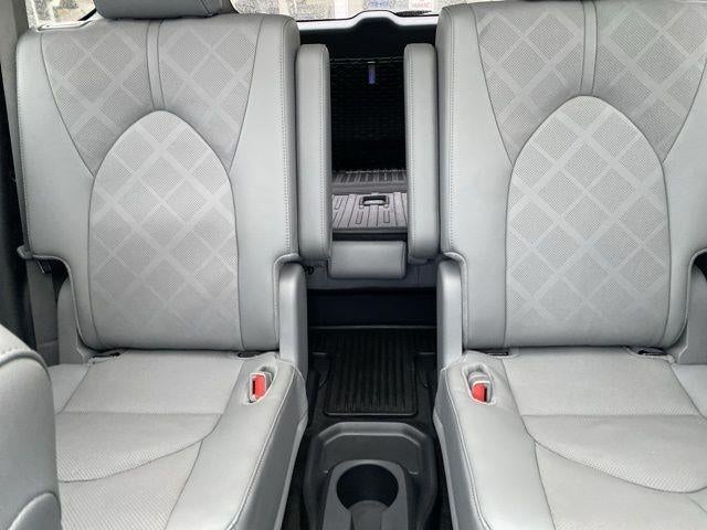 2024 Toyota Highlander Platinum