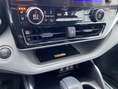 2024 Toyota Highlander Platinum