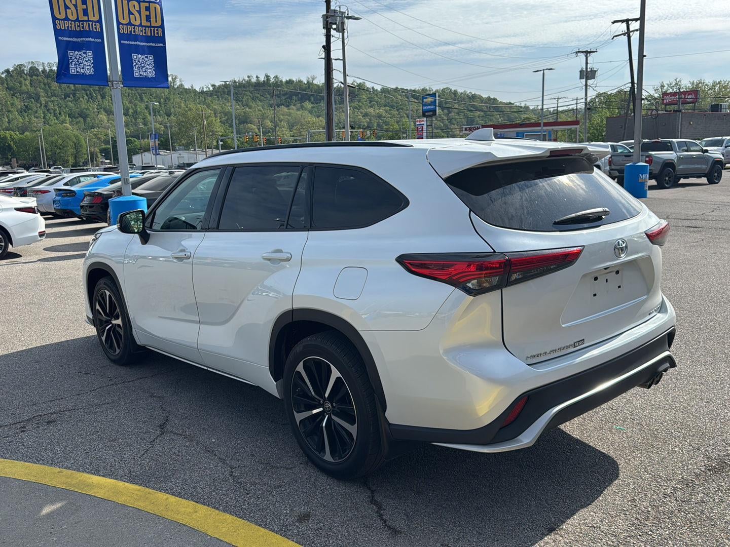 2022 Toyota Highlander XSE