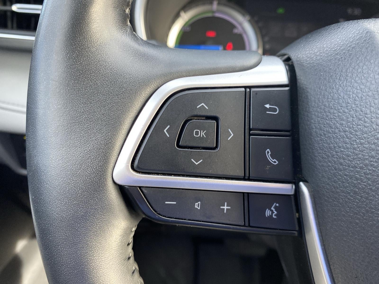 2022 Toyota Highlander Hybrid Limited