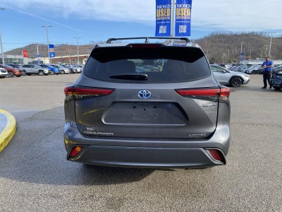 2022 Toyota Highlander Hybrid Limited