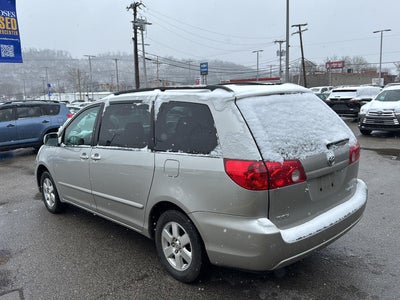 2006 Toyota SIENNA MINIVAN