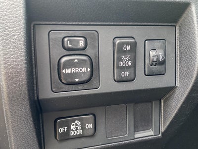 2014 Toyota Tundra SR5