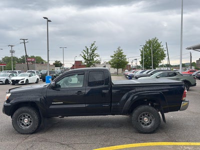 2014 Toyota Tacoma Base