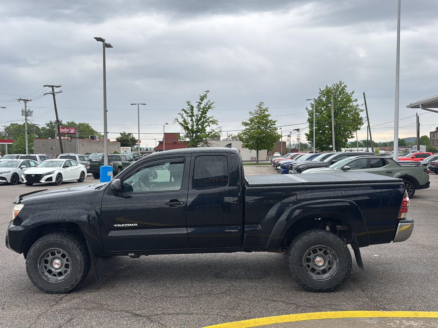 2014 Toyota Tacoma Base