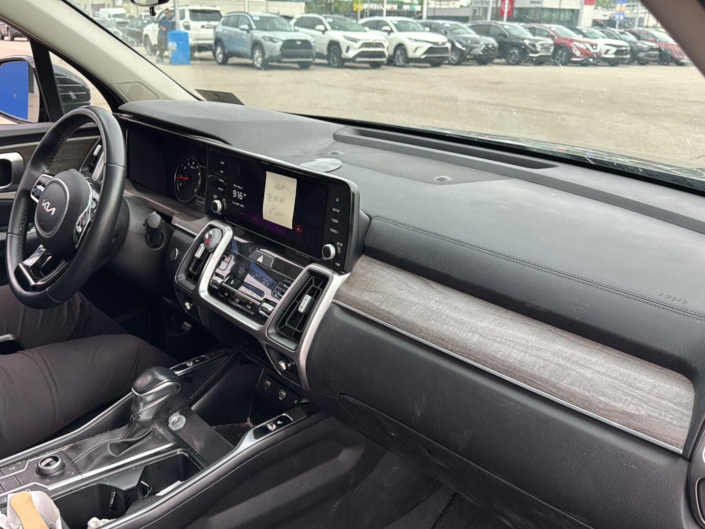 2023 Kia Sorento X-Line S
