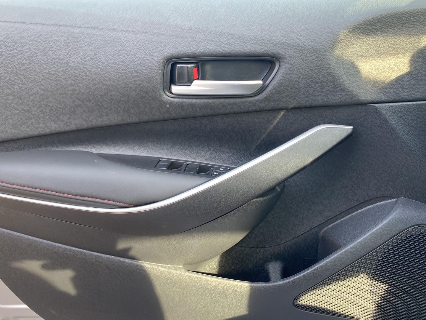 2025 Toyota COROLLA SE CVT