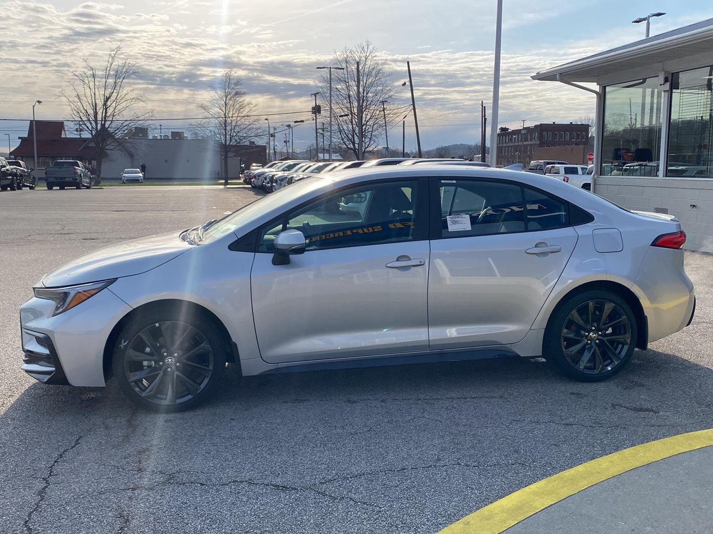 2025 Toyota COROLLA SE CVT