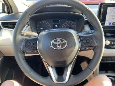2025 Toyota Corolla Cross LE
