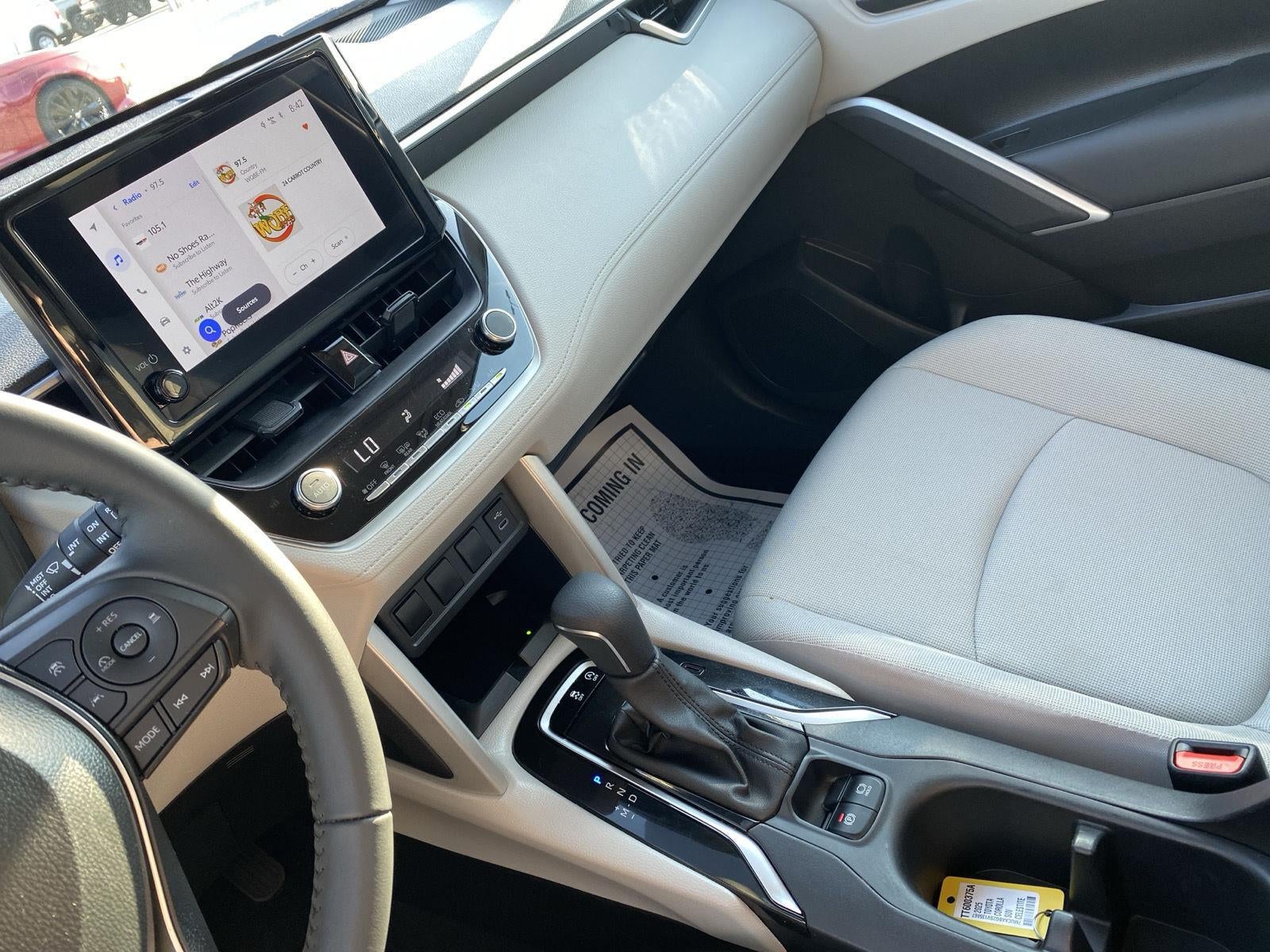 2025 Toyota Corolla Cross LE