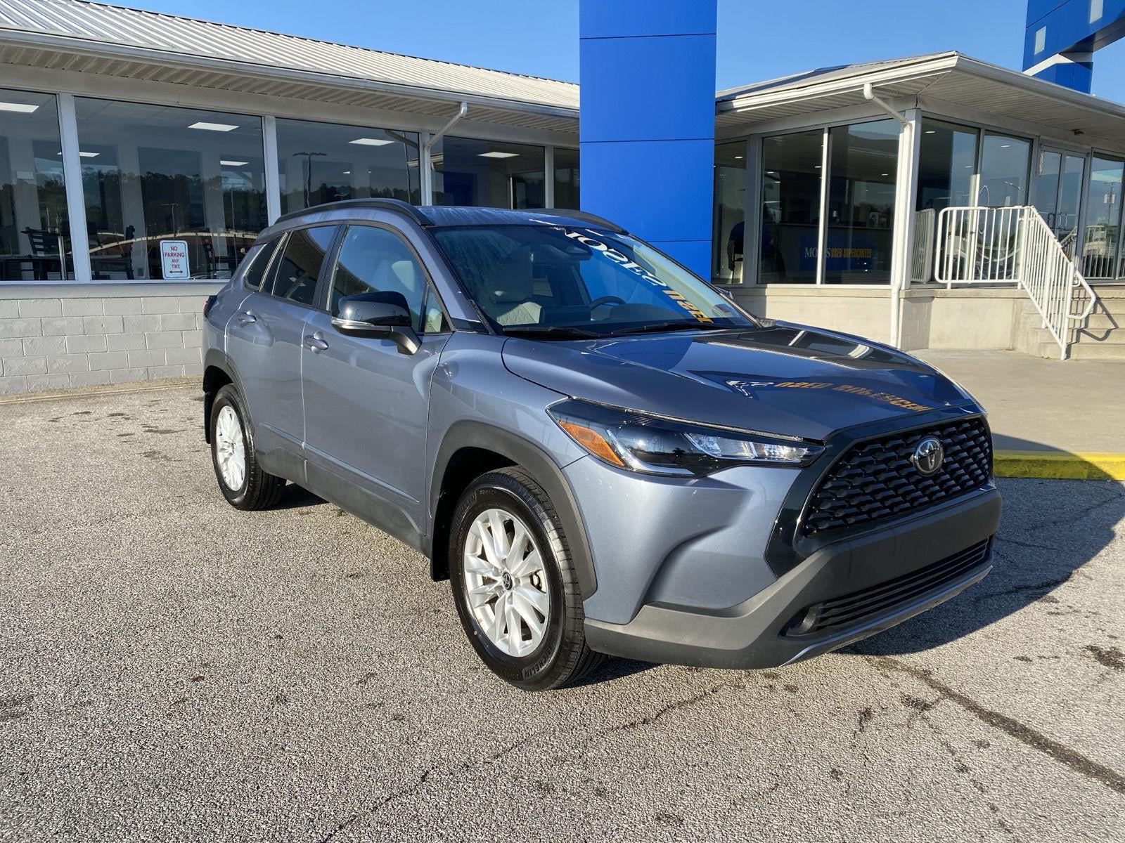 2025 Toyota Corolla Cross LE