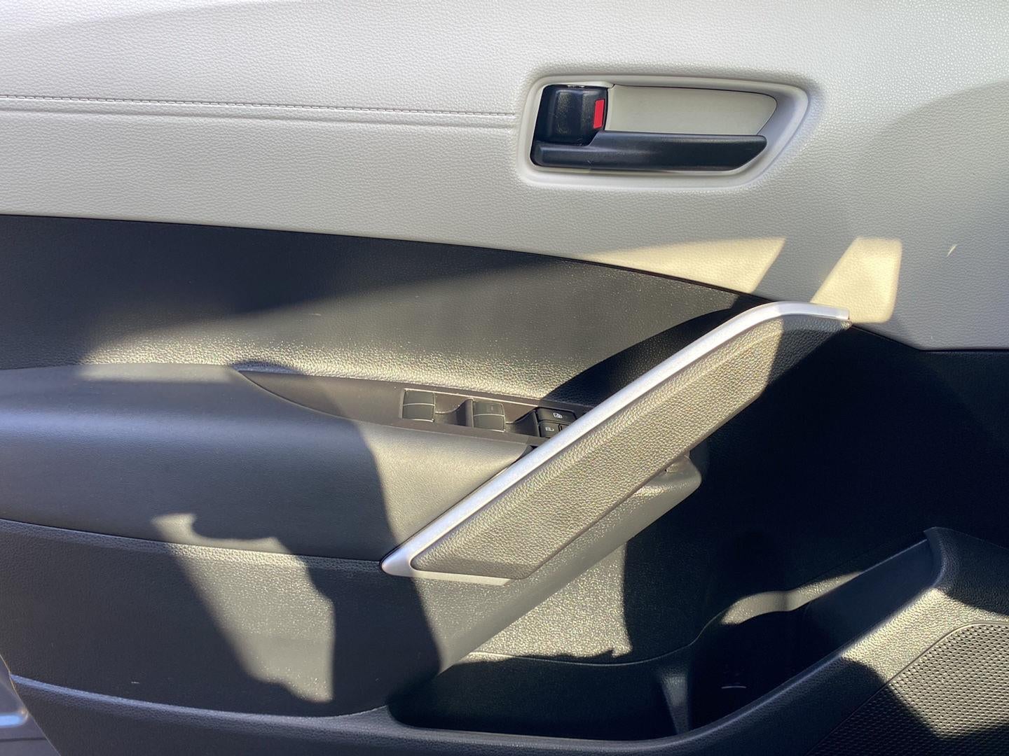 2025 Toyota Corolla Cross LE