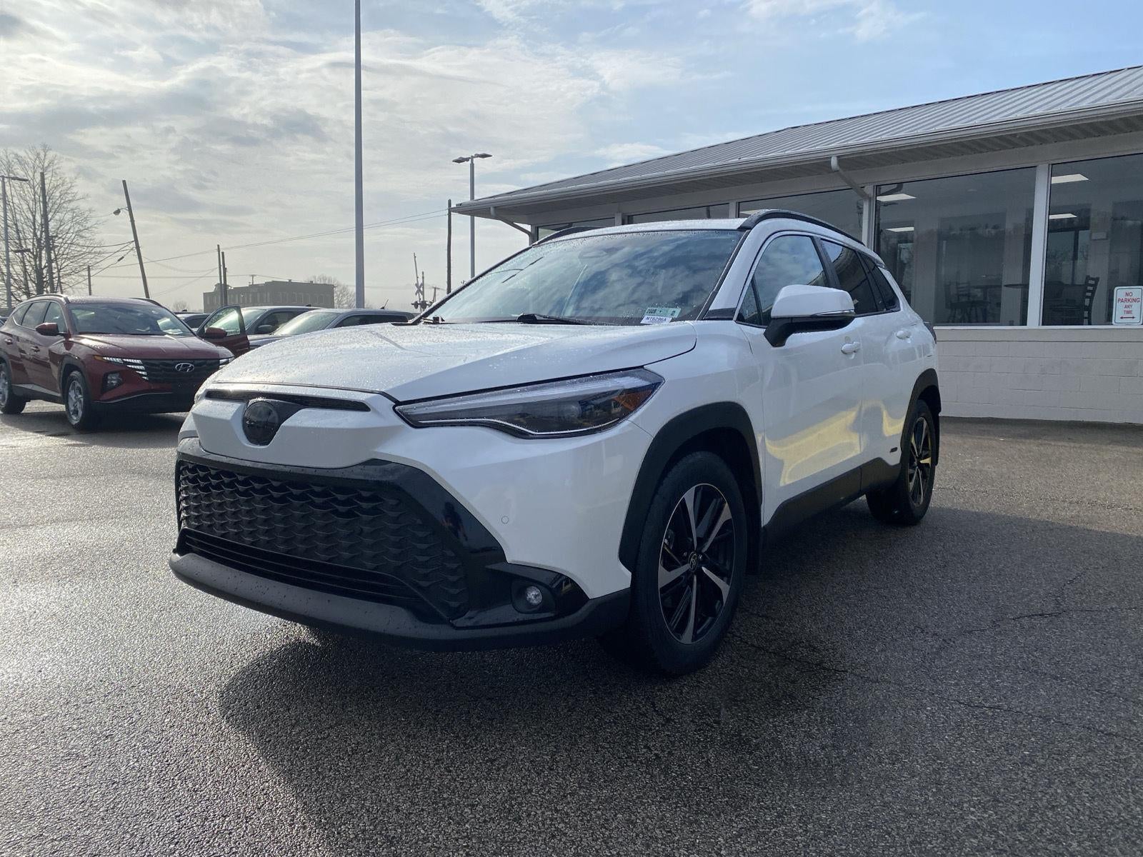 2024 Toyota Corolla Cross Hybrid XSE