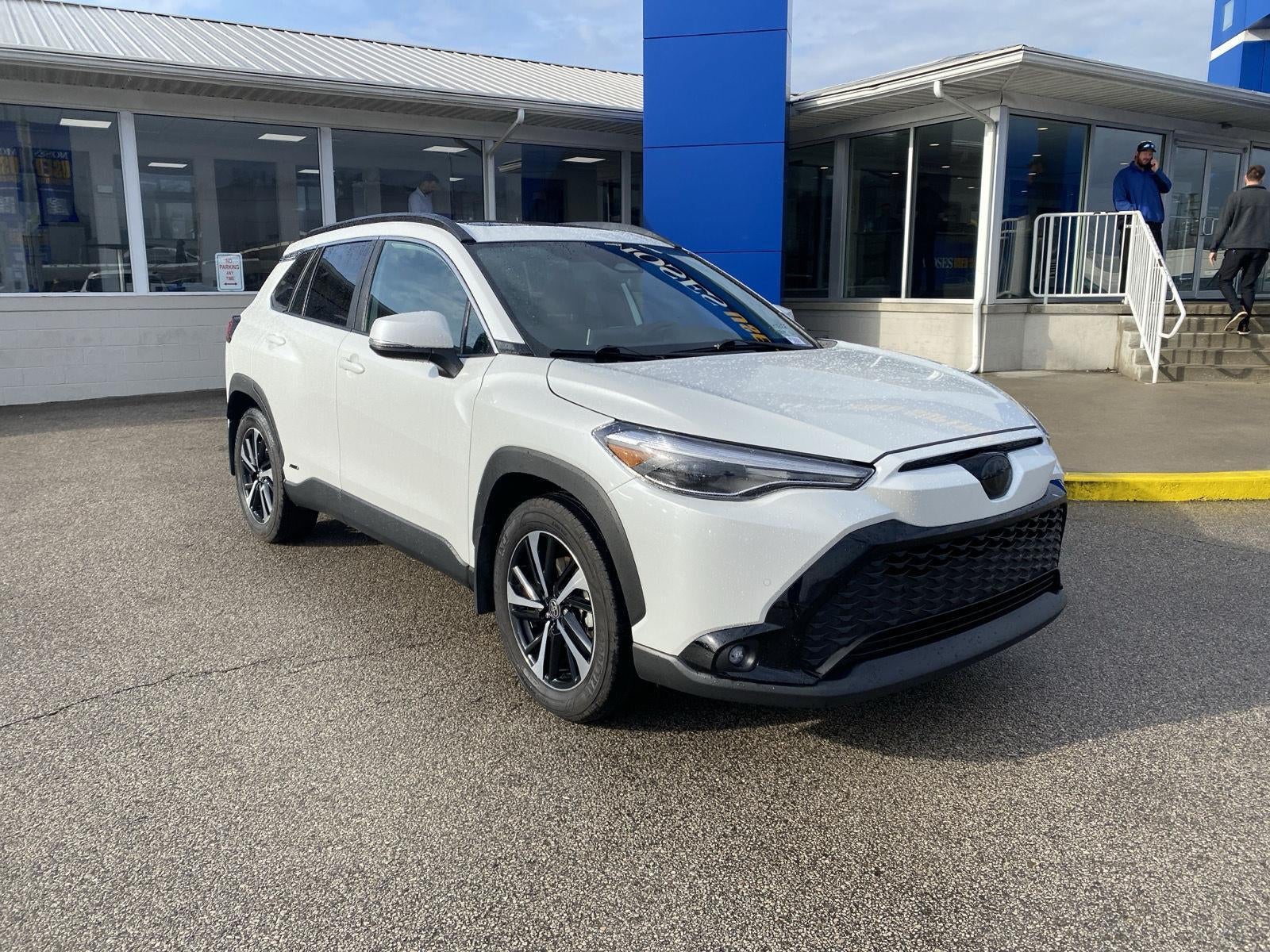 2024 Toyota Corolla Cross Hybrid XSE