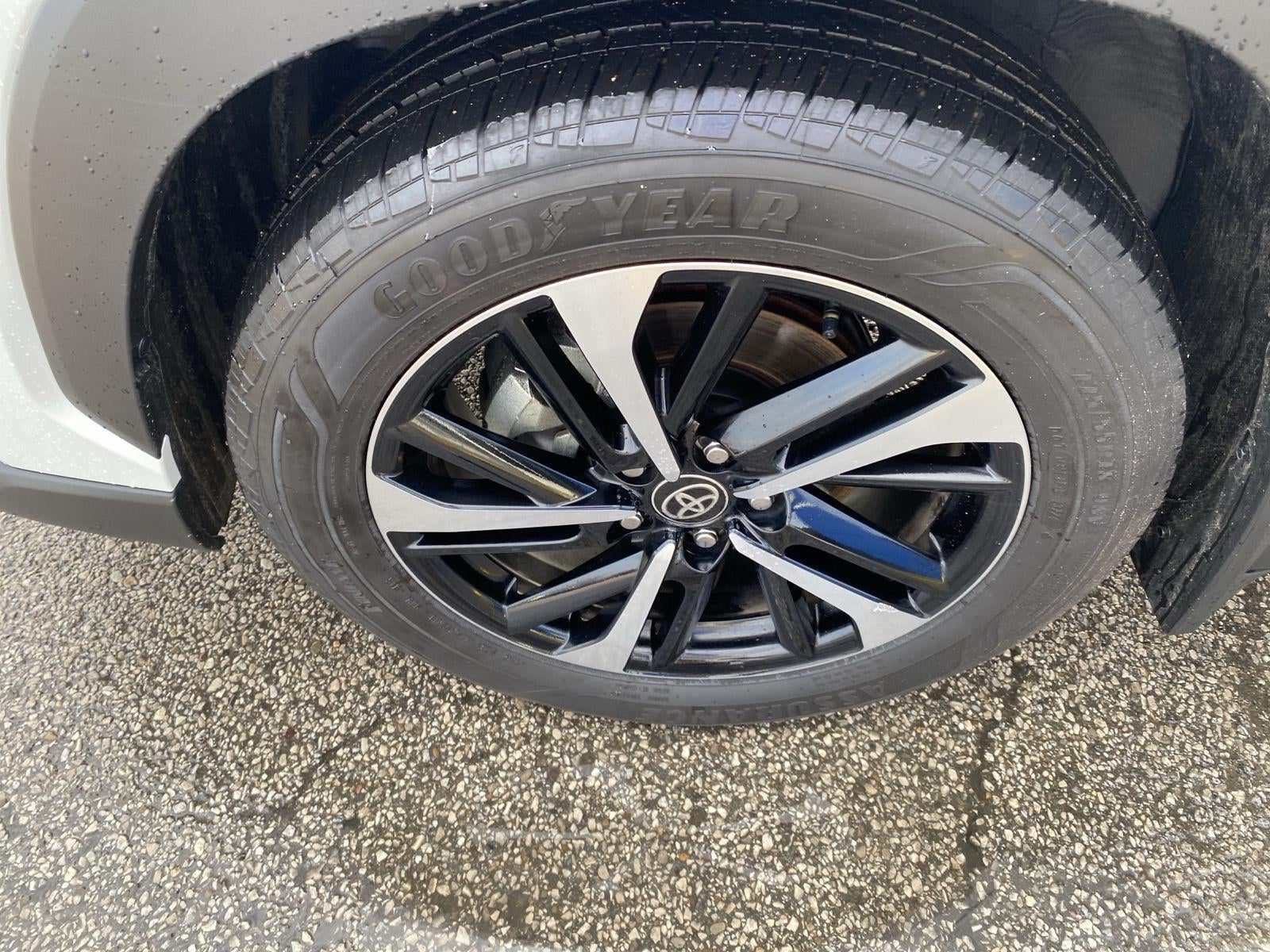 2024 Toyota Corolla Cross Hybrid XSE