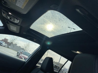 2024 Toyota Corolla Cross Hybrid XSE