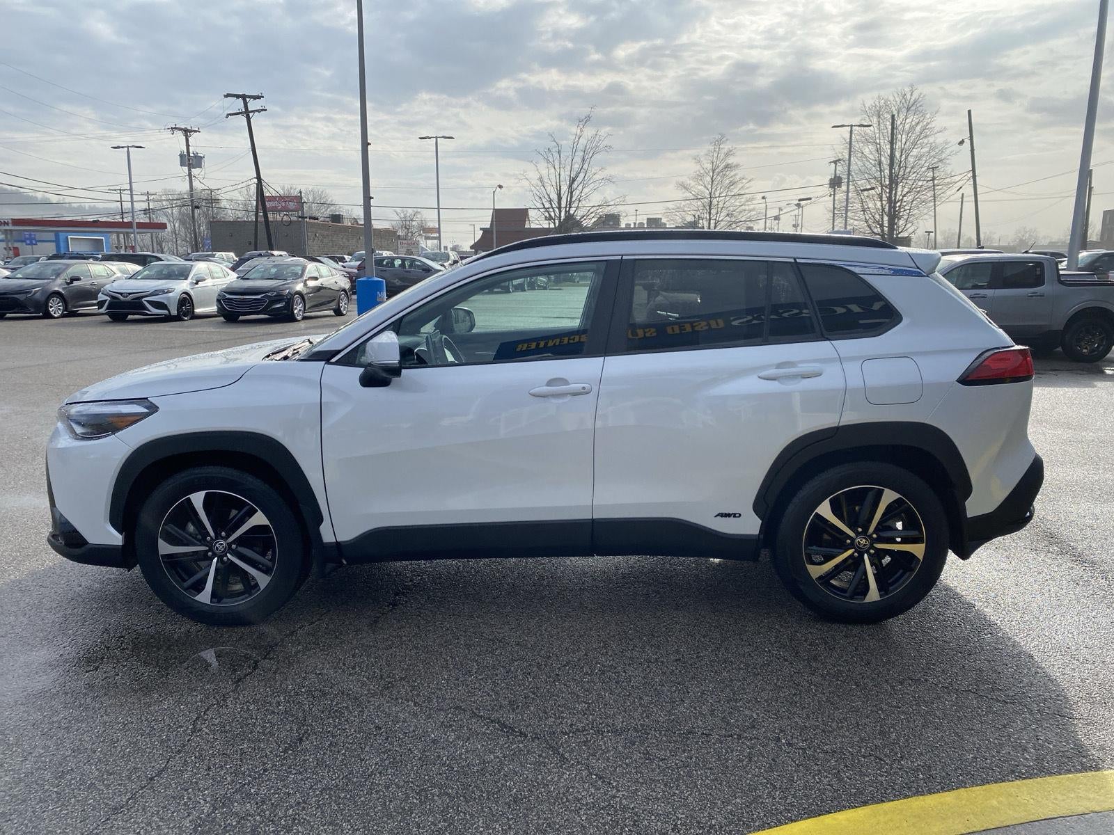 2024 Toyota Corolla Cross Hybrid XSE