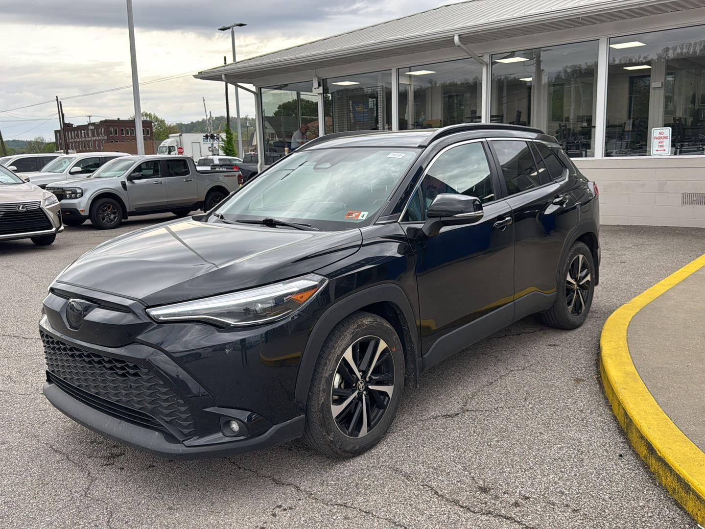 2025 Toyota Corolla Cross Hybrid XSE