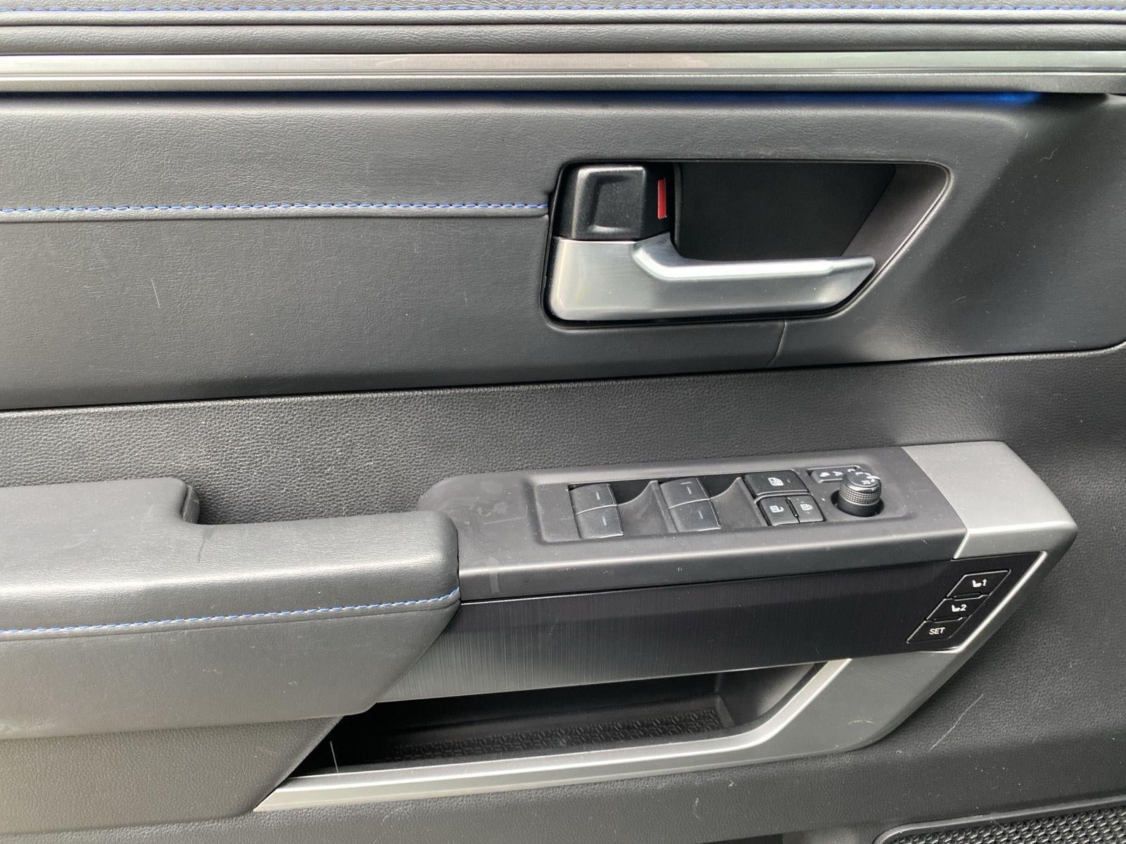 2024 Toyota Sequoia Platinum